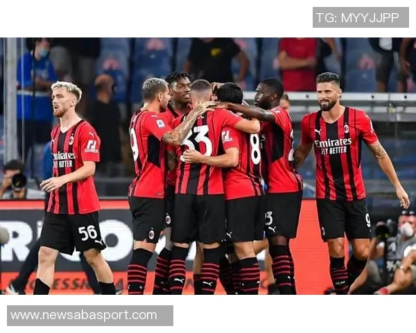 吉拉迪诺重返圣西罗感慨万千与米兰的特别缘分令人动容 吉拉迪诺重返圣西罗感慨万千与米兰的特别缘分令人动容