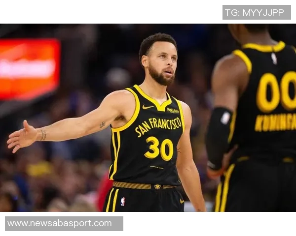 超远压哨球不计入统计勇士助教分析库里命中率提升潜力 超远压哨球不计入统计勇士助教分析库里命中率提升潜力