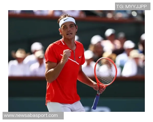 杰基杨创造历史成季后赛首位30分10助攻0失误球员 杰基杨创造历史成季后赛首位30分10助攻0失误球员