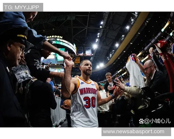 自96-97赛季以来单节得分25球员统计库里8次领跑哈登今日成功入榜 自96-97赛季以来单节得分25球员统计库里8次领跑哈登今日成功入榜