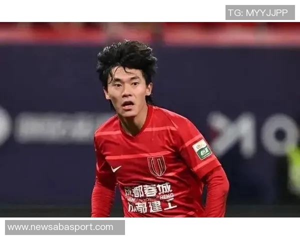 胡荷韬低射险些破门大迫敬介扑救失误几乎自摆乌龙