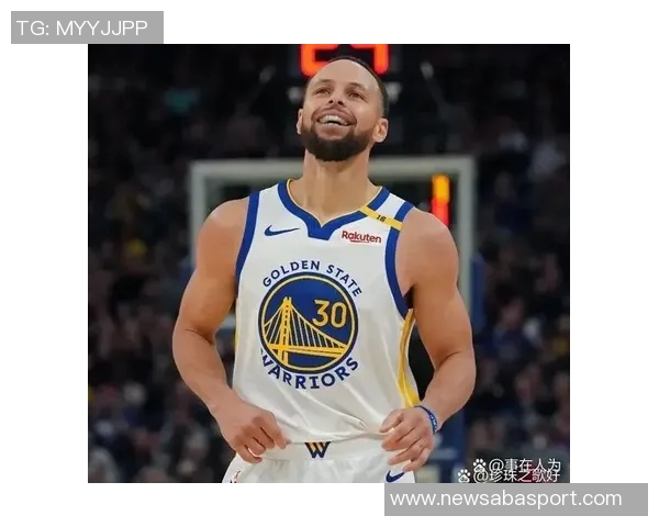 克莱半场得分20与三分命中数创纪录超越哈登位列第三库里稳居第一 克莱半场得分20与三分命中数创纪录超越哈登位列第三库里稳居第一